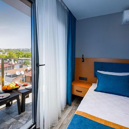 Otel Carpediem Gold Κουσάντασι Εξωτερικό φωτογραφία