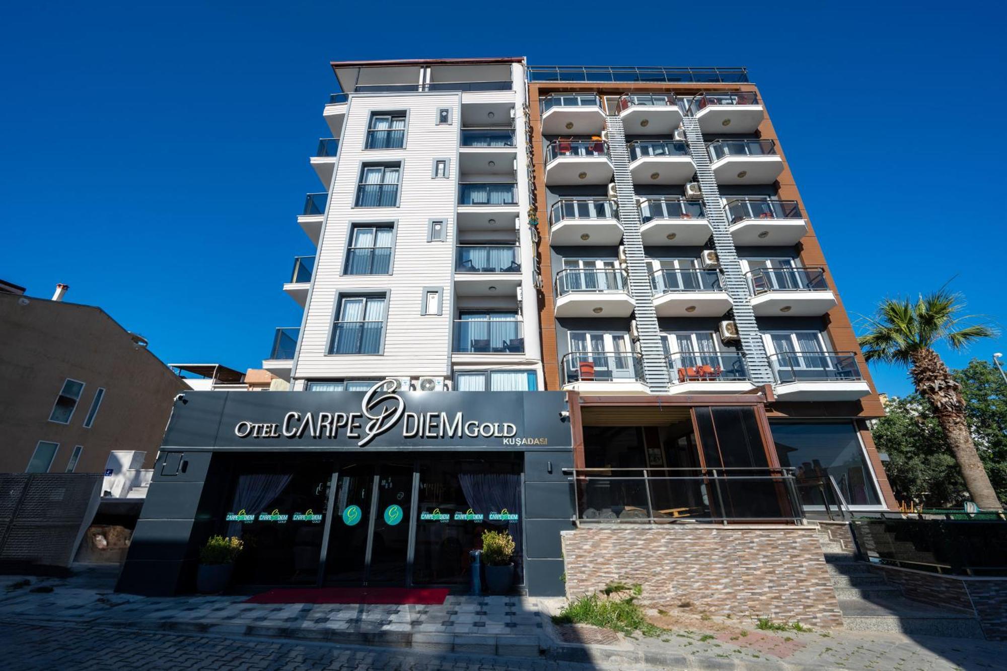 Otel Carpediem Gold Κουσάντασι Εξωτερικό φωτογραφία