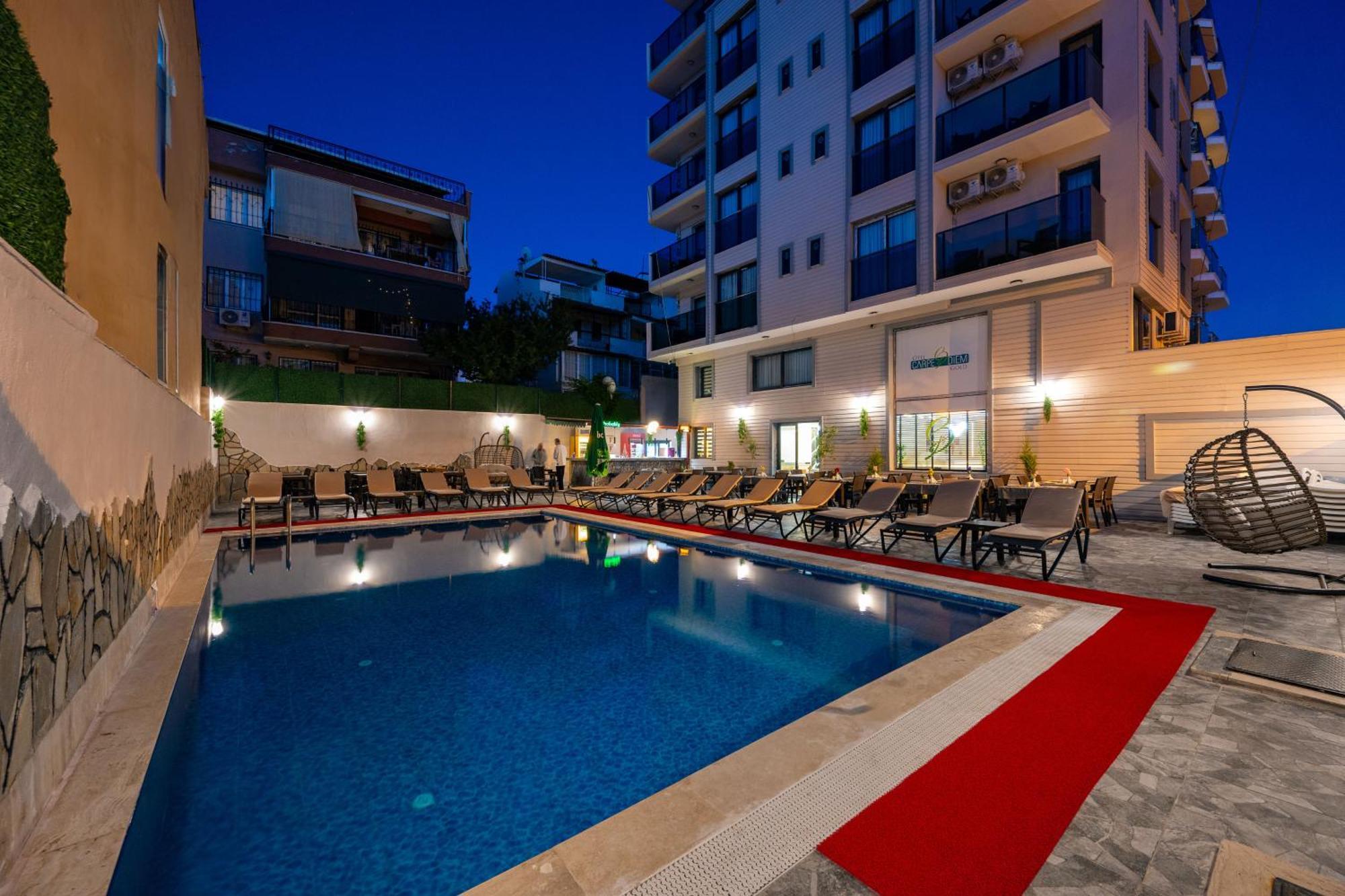 Otel Carpediem Gold Κουσάντασι Εξωτερικό φωτογραφία
