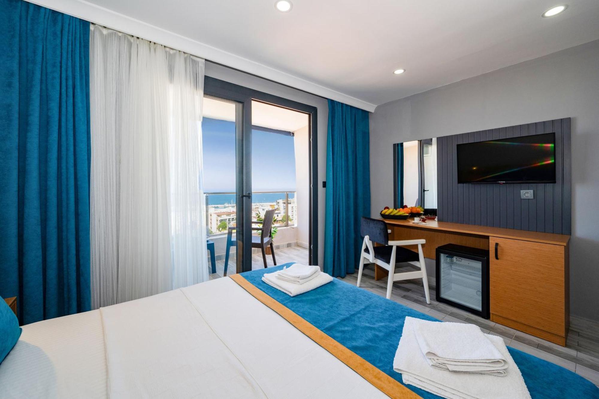 Otel Carpediem Gold Κουσάντασι Εξωτερικό φωτογραφία