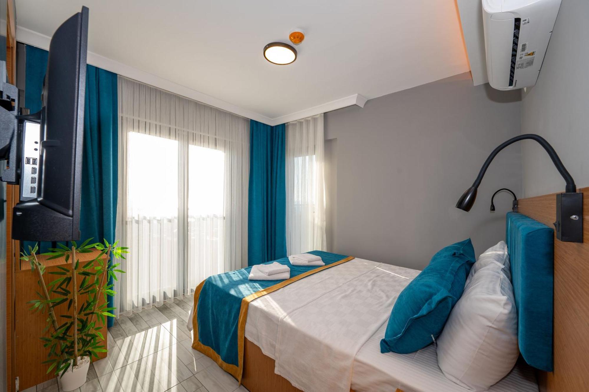 Otel Carpediem Gold Κουσάντασι Εξωτερικό φωτογραφία